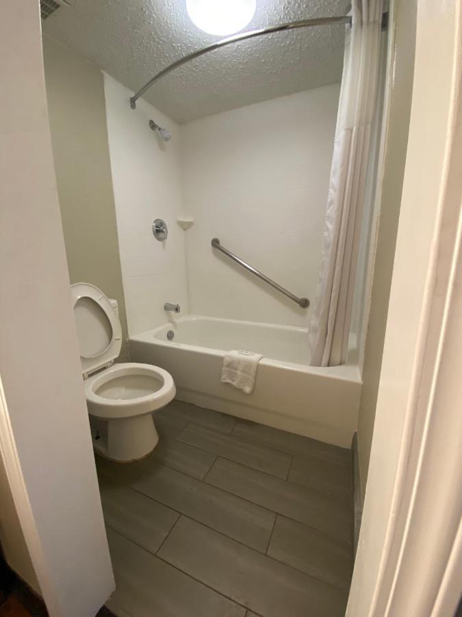 Clarion Pointe University/Expo ルイスビル エクステリア 写真